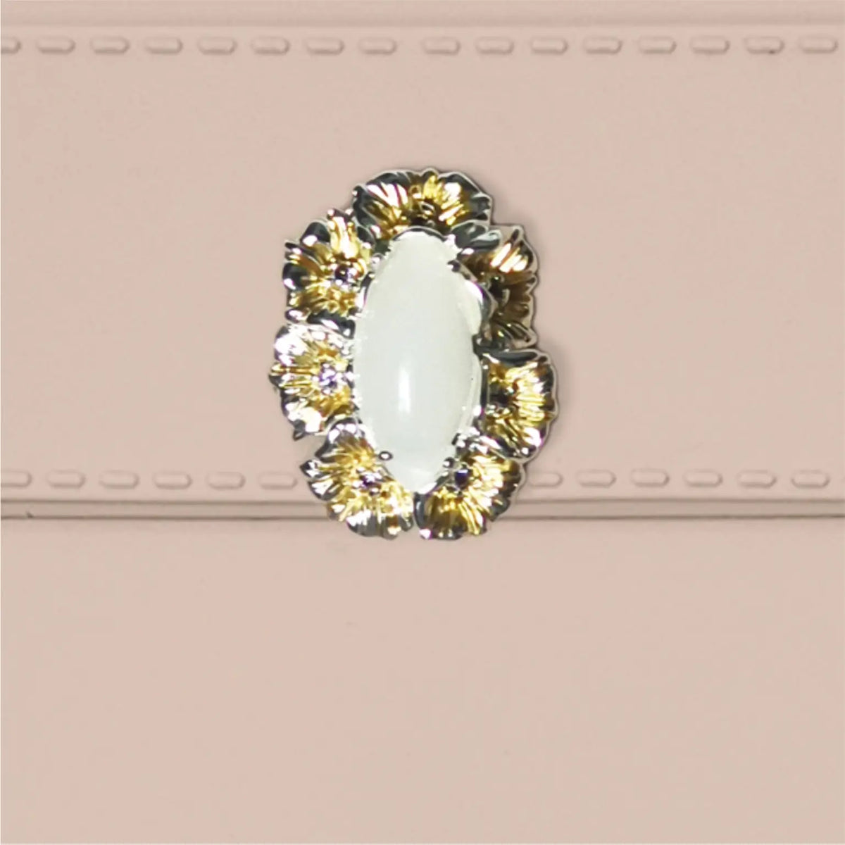 Valentine's Day Special Offer:  iPhone 16 Purse Case with Case Jewel Floral Pearl Oval - Nude | Stylebase